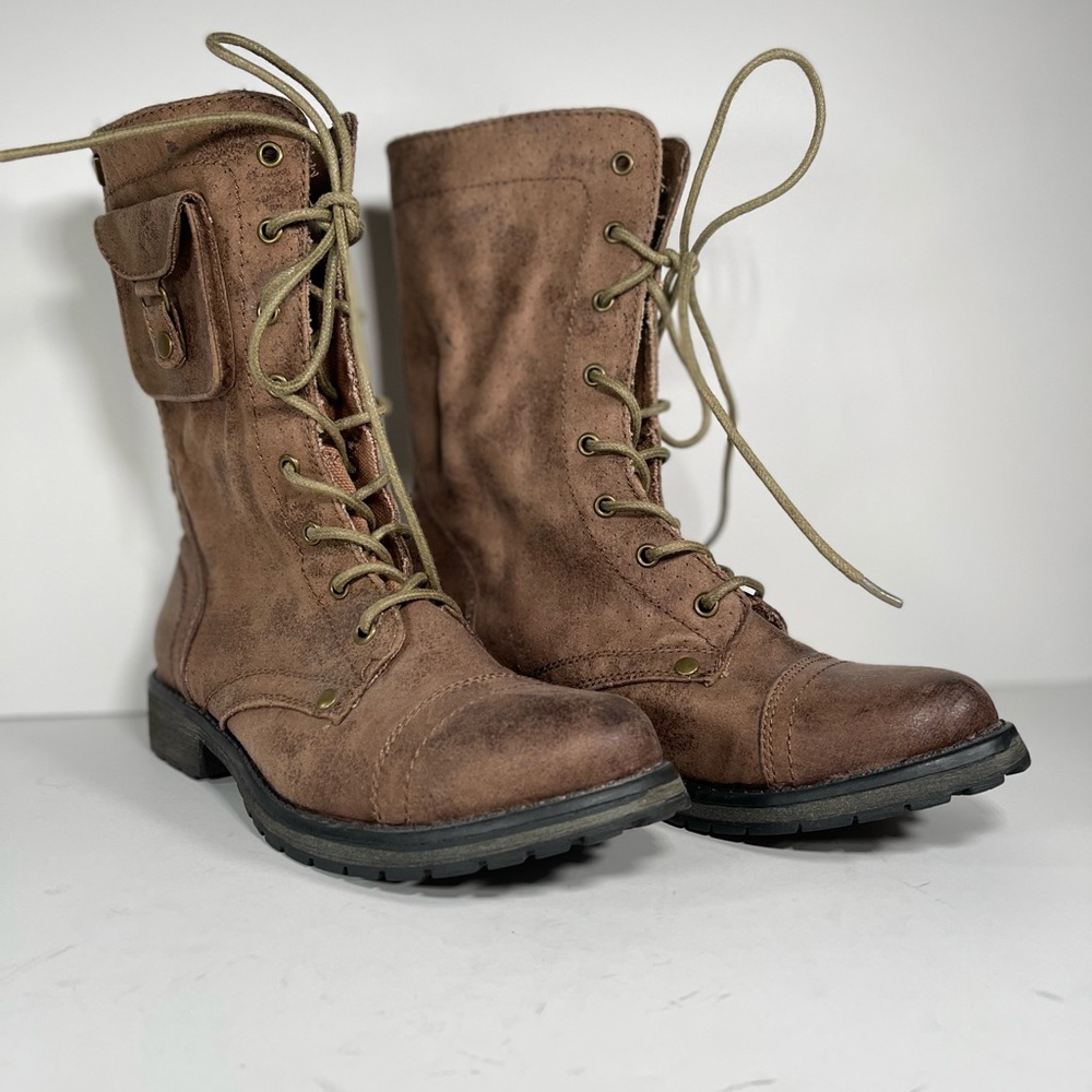 Roxy Zip up + Tie up Boots in Brown